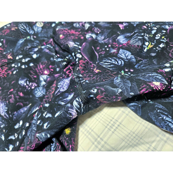 Lululemon Wunder Under Nulux High Rise Tight In Bloom Multi 28" Inseam, Size 6 - Picture 8 of 13